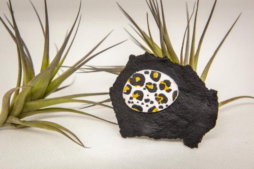 Broches Octubre 2022